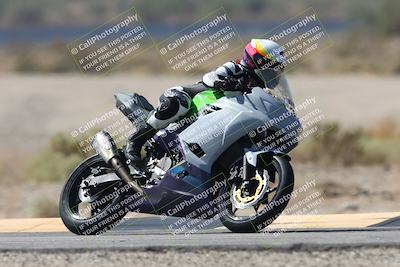 media/Oct-02-2025-Racers Edge (Thu) [[2c91cb6ab3]]/3-B Group/Session 2-Turn 14 (11am)/